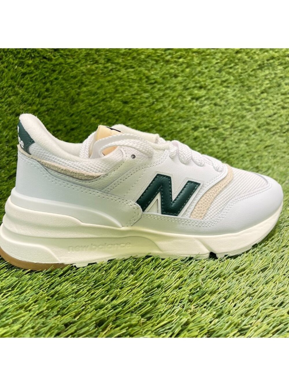 New Balance 997R Womens Size 5.5D Gray Green Athletic Leather Shoes Sneakers